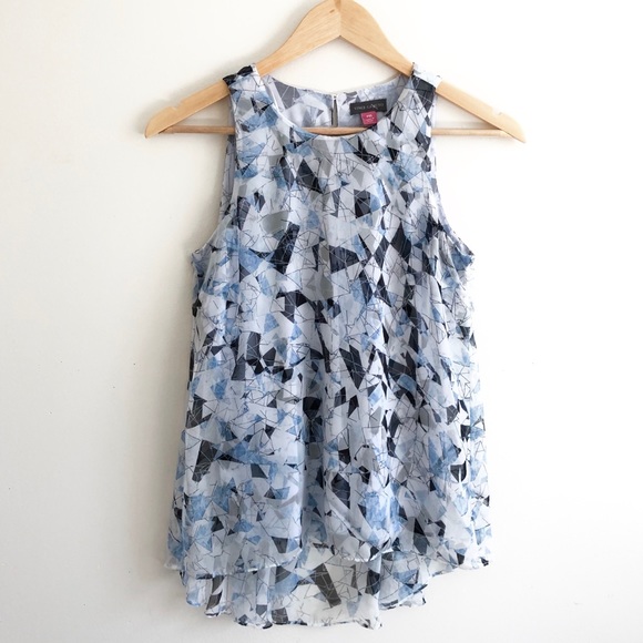 Vince Camuto Tops - Vince Camuto Geometric Flowy  Tank Top